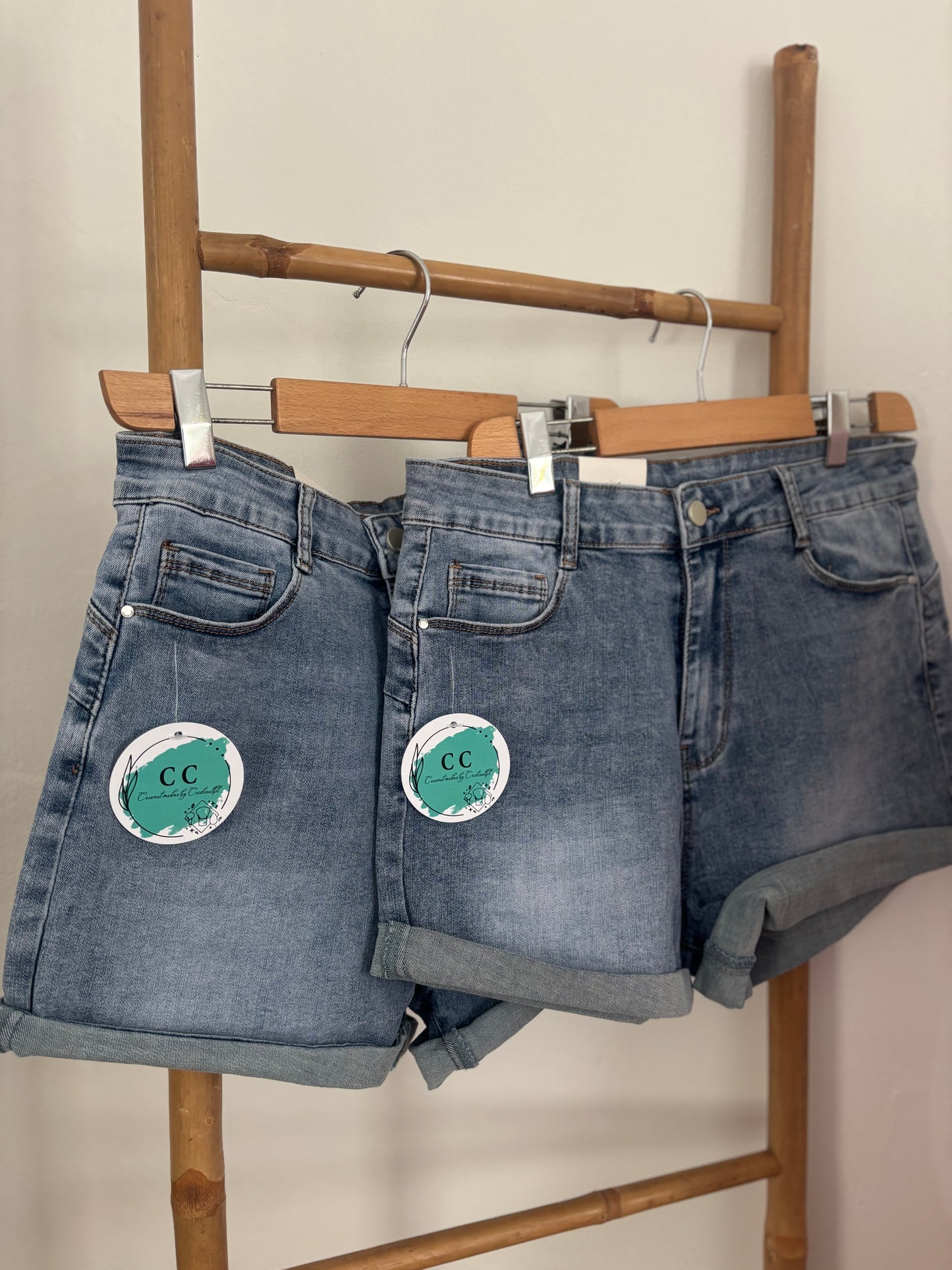 Short vaquero