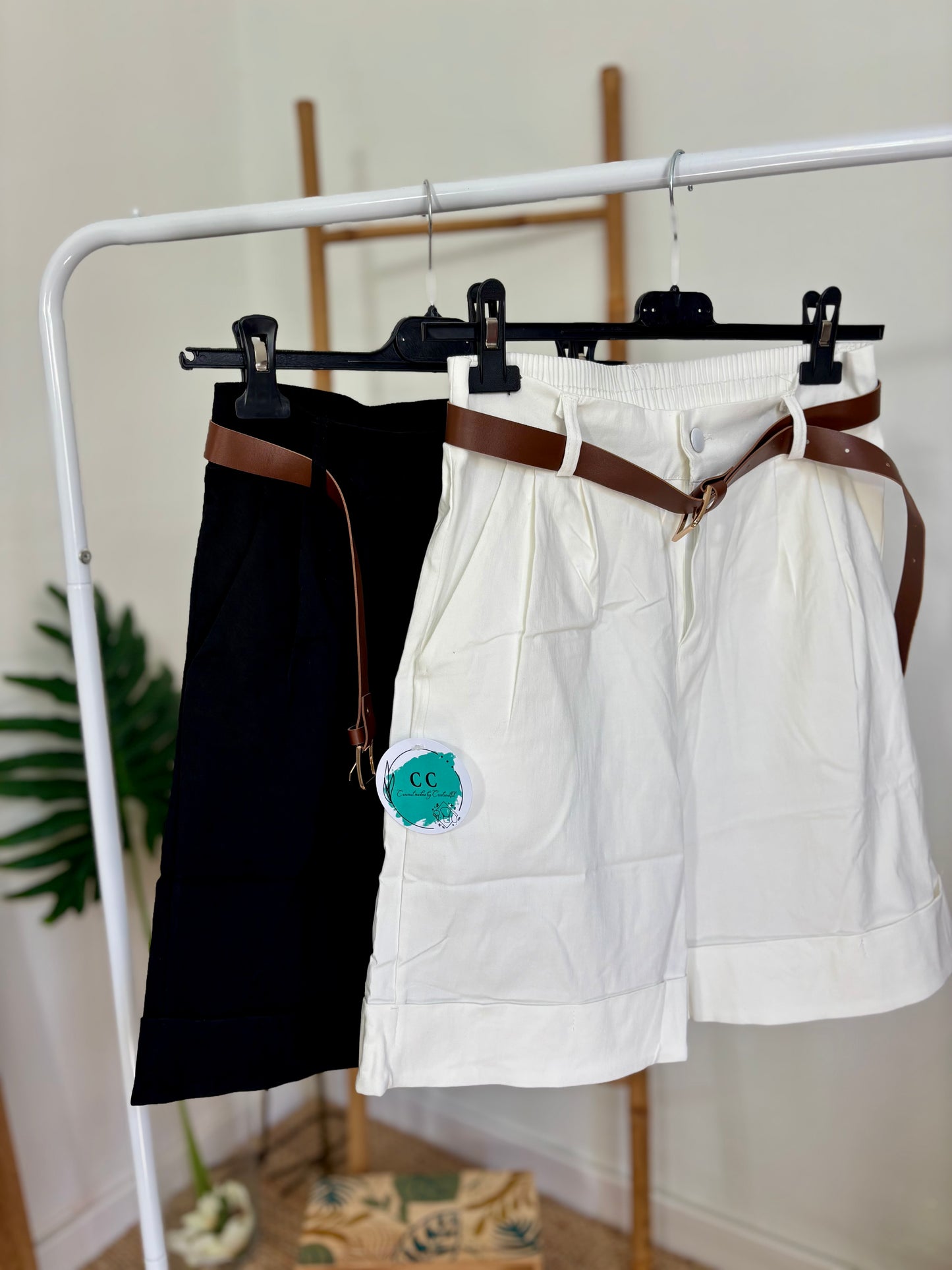 Pantalón Corto cinto