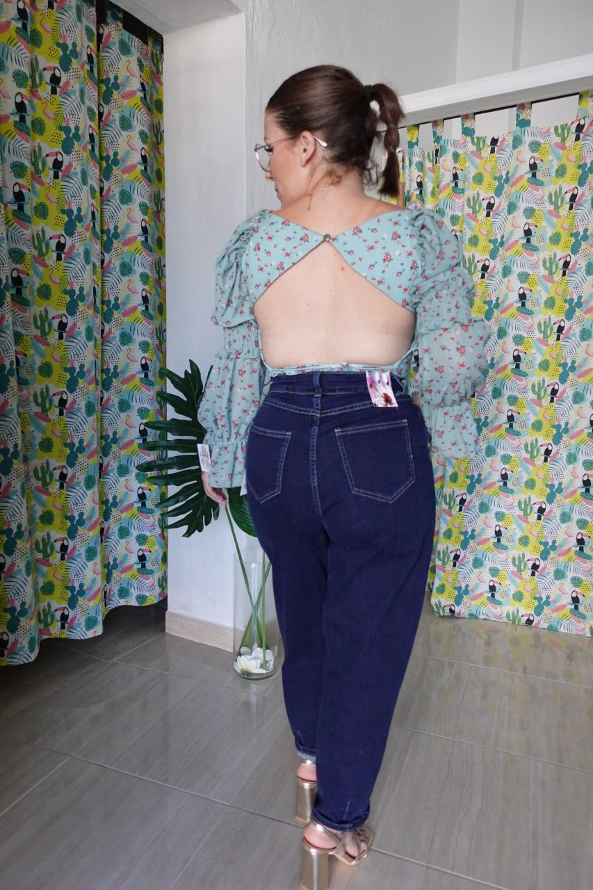Top Rosa