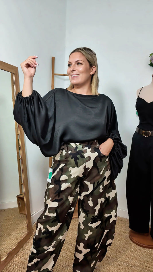 Blusa Globo Satén